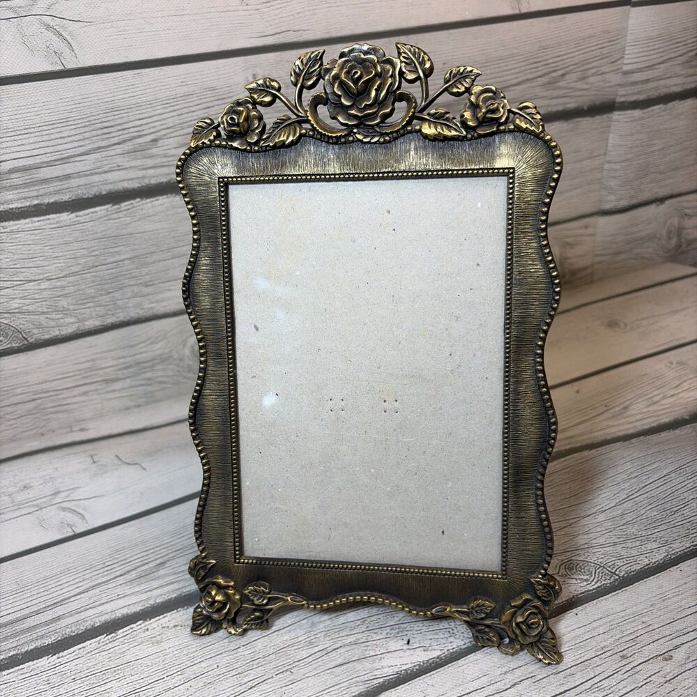 Vintage Ornate Bronze Tone Metal photo frame for 5x7"  Photo Filigree
